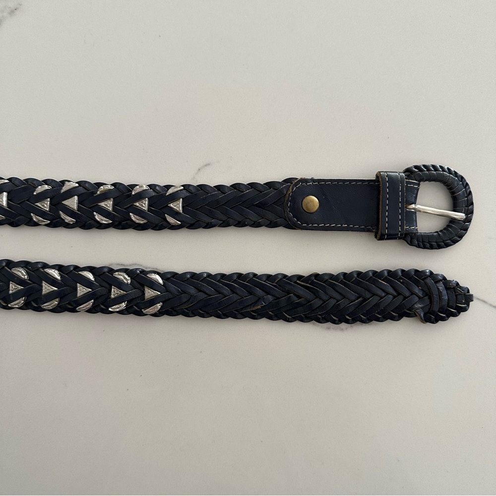 Vintage Anthropologie Western Style Braided Leather Silver Belt Navy Blue Medium - Picture 6 of 8